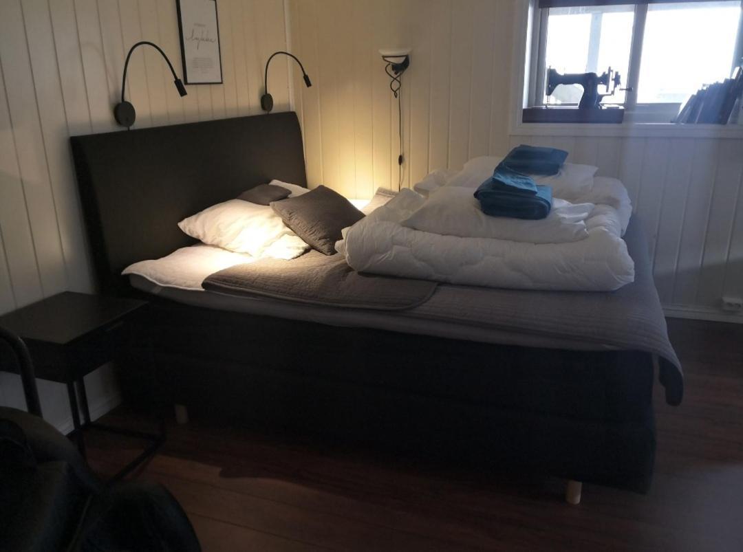 Sentral Studioleilighet Ved Stranden Og Hvalsenter Nb Ma Vaskes Etter Endt Leie Eller Betale Rengjoringshjelpen 500 Kr アンデネス エクステリア 写真
